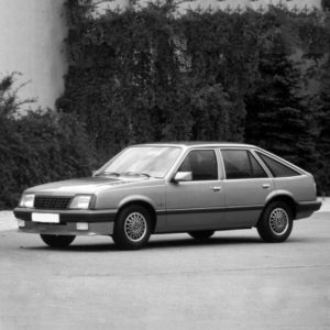 Opel Ascona 82-88